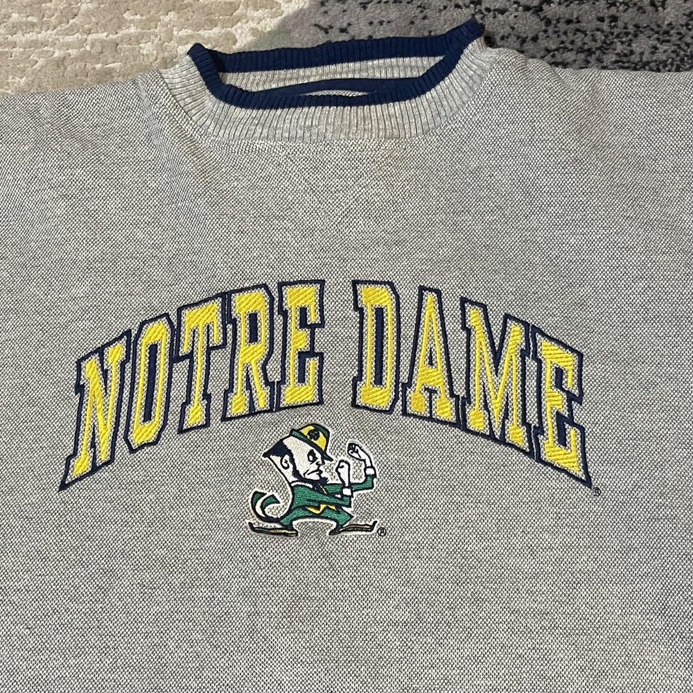 Vintage‎ Notre Dame Irish Sweater Men Large Gray Logo Athletic NCAA Football 90s